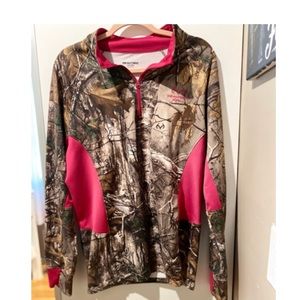 Realtree Pull Over